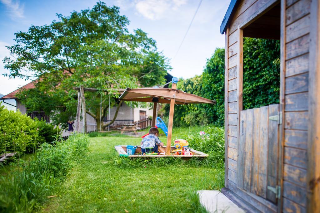 Pardellerhof Villa Marlengo Eksteriør billede